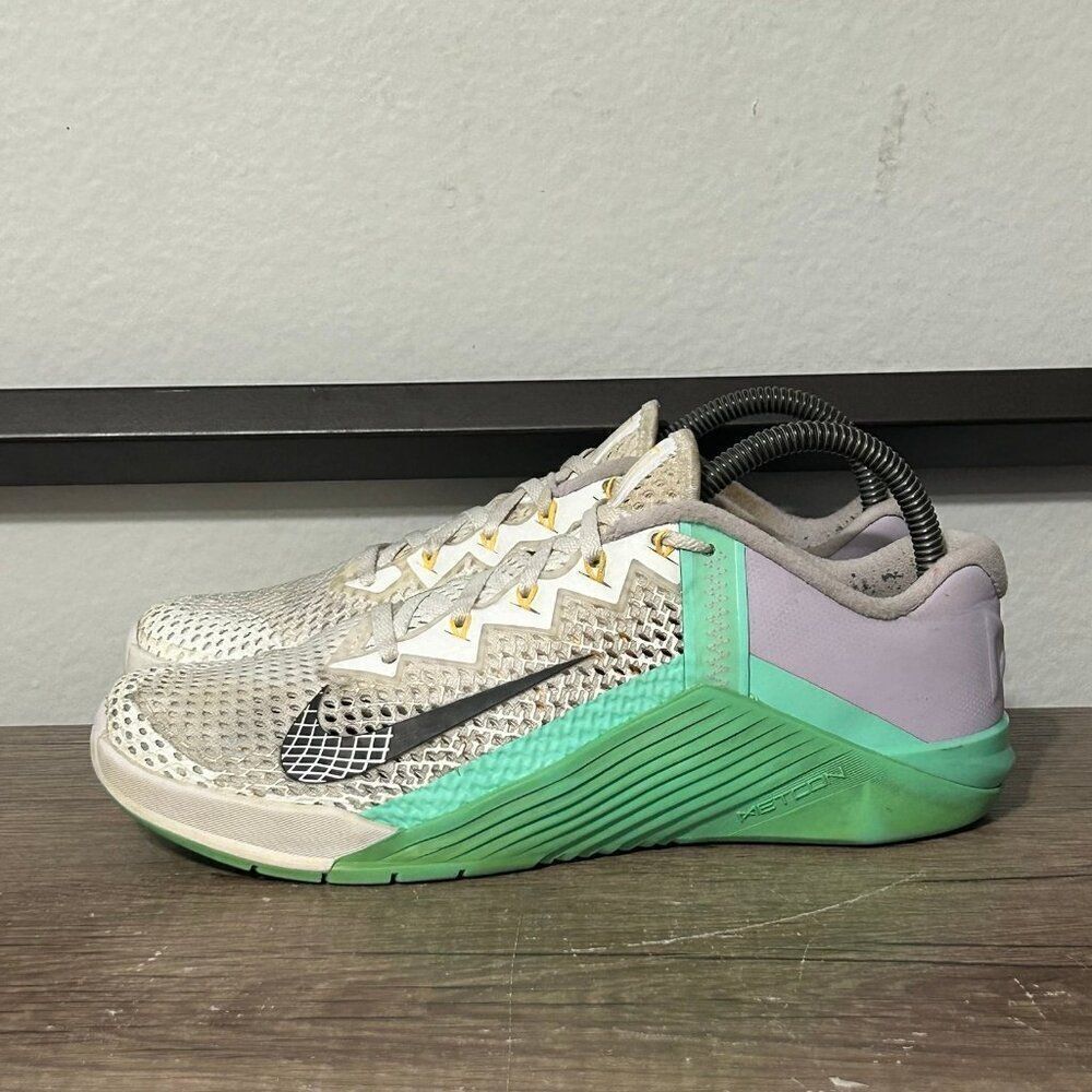 Nike Metcon 6 Women’s Athletic Training Gym Shoes Size 8.5 Multicolor